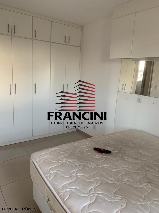 Apartamento à venda com 2 quartos, 72m² - Foto 7