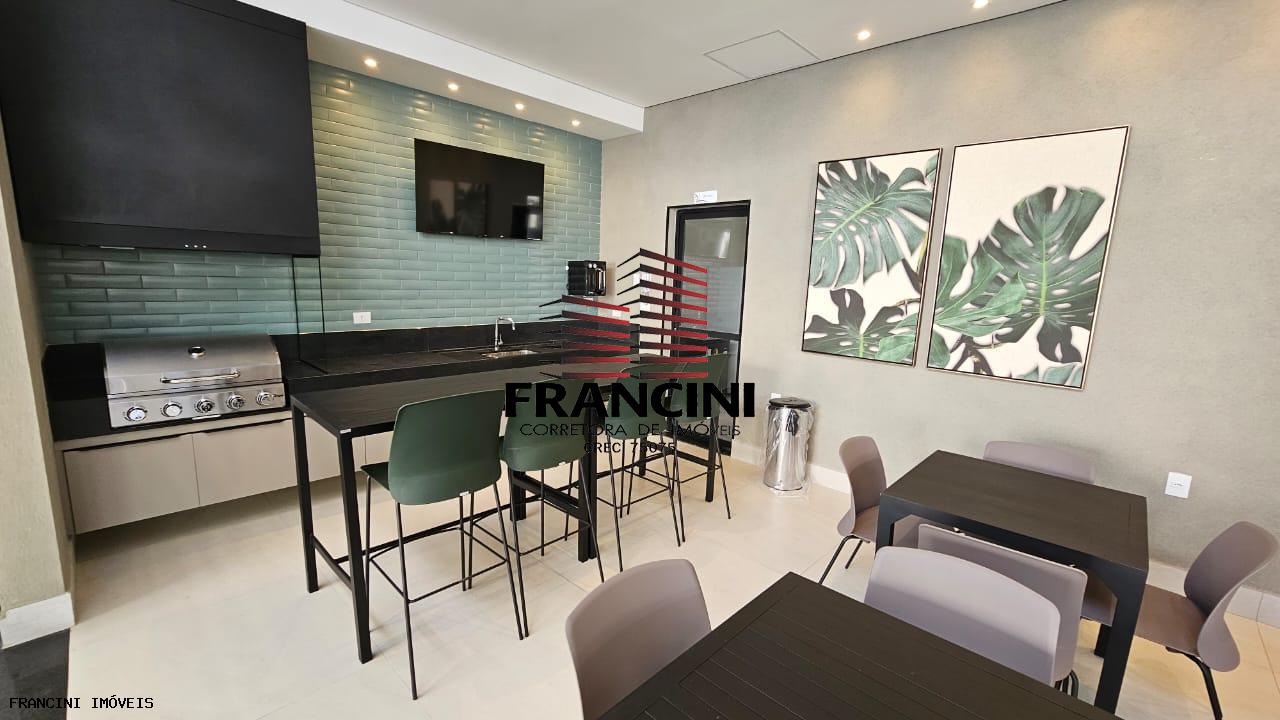 Apartamento para alugar com 3 quartos, 103m² - Foto 14