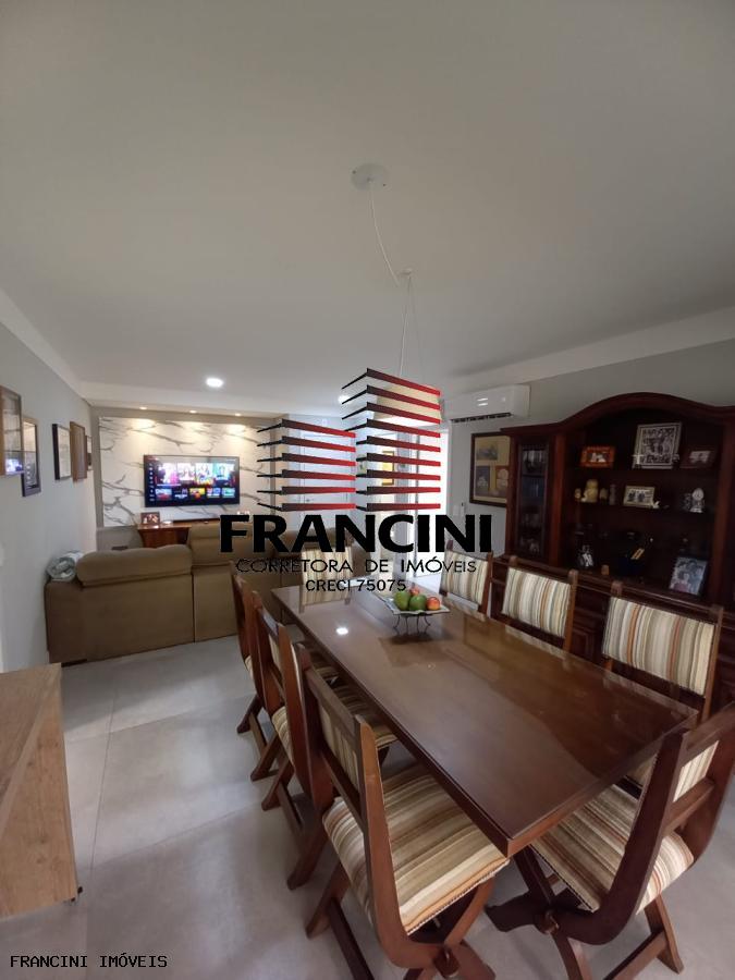 Apartamento à venda com 3 quartos, 125m² - Foto 1