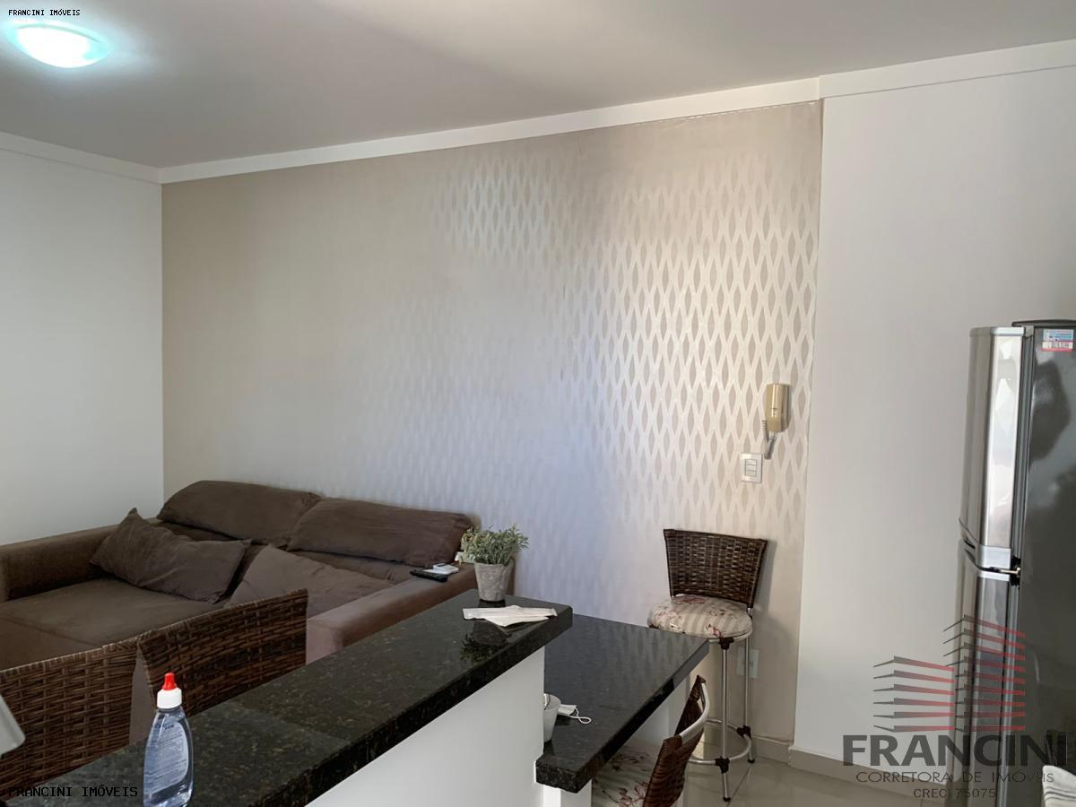 Apartamento para alugar com 1 quarto, 38m² - Foto 4