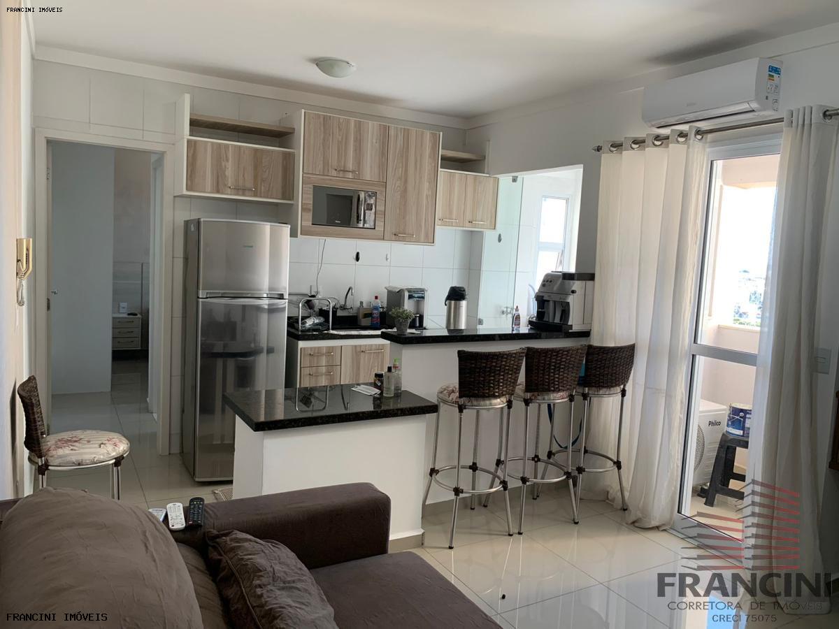 Apartamento para alugar com 1 quarto, 38m² - Foto 1