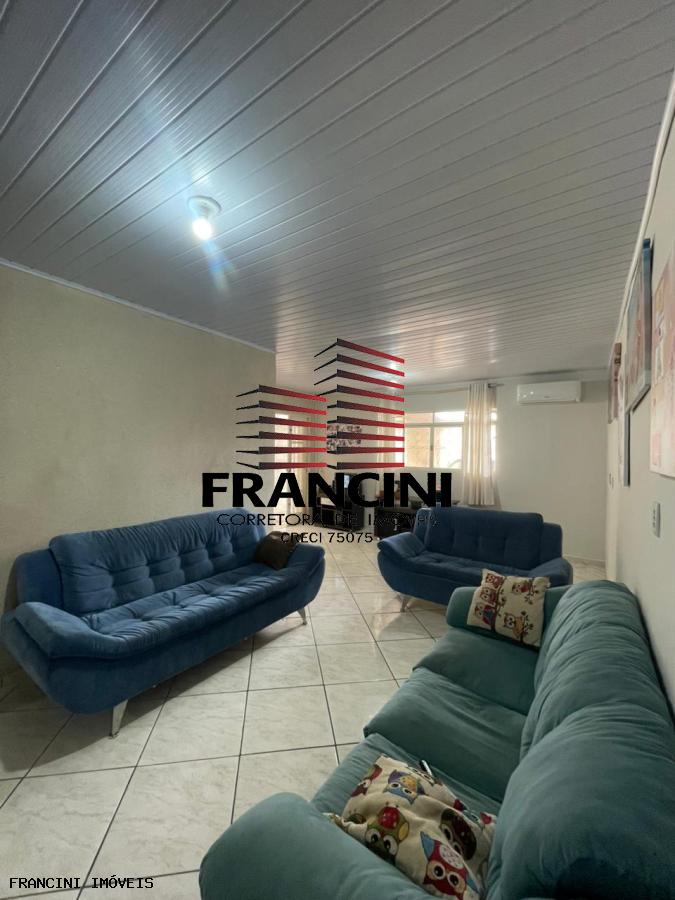 Apartamento para alugar com 3 quartos, 200m² - Foto 4