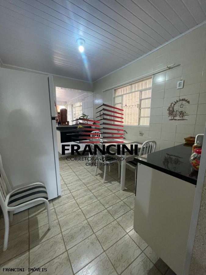 Apartamento para alugar com 3 quartos, 200m² - Foto 5