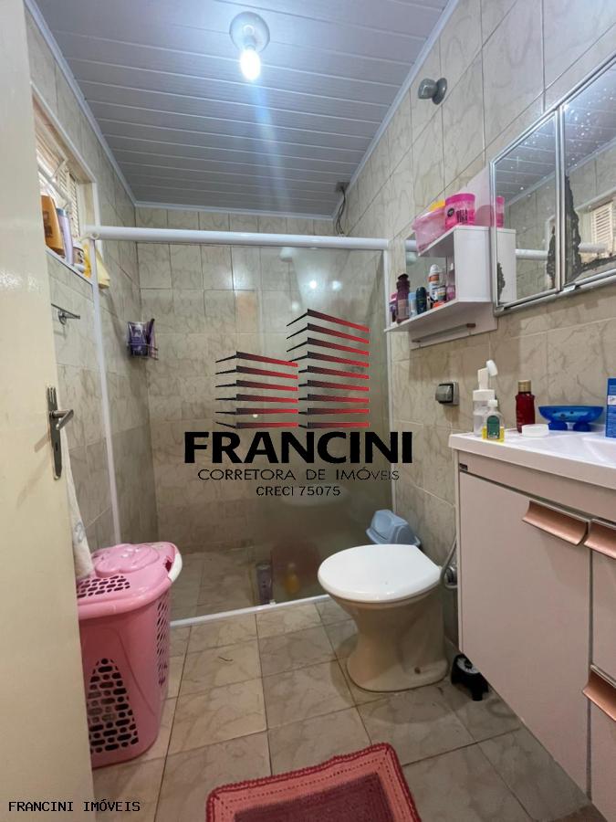 Apartamento para alugar com 3 quartos, 200m² - Foto 9