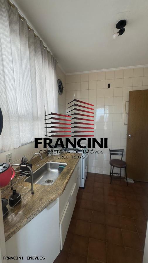 Apartamento à venda com 2 quartos, 76m² - Foto 15