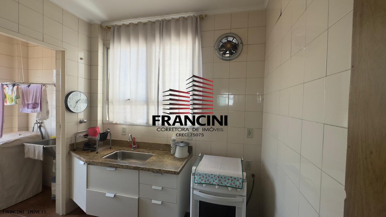 Apartamento à venda com 2 quartos, 76m² - Foto 24