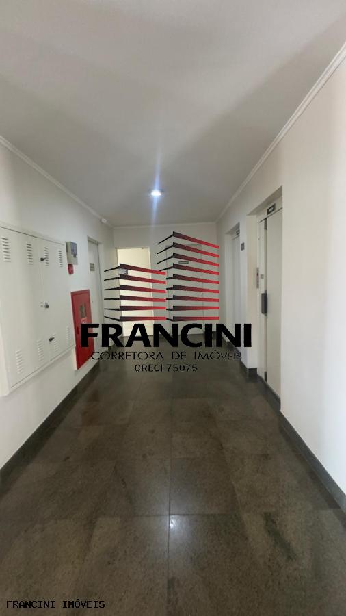 Apartamento à venda com 2 quartos, 76m² - Foto 21