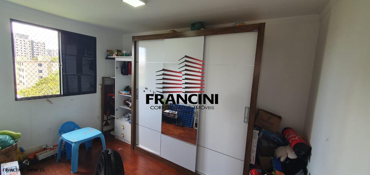 Apartamento à venda com 3 quartos, 70m² - Foto 15