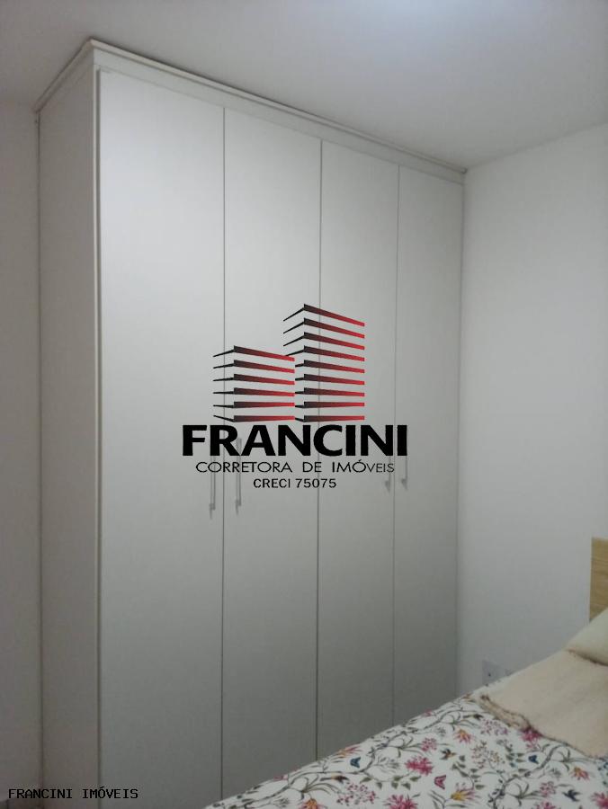 Apartamento para alugar com 2 quartos, 70m² - Foto 6